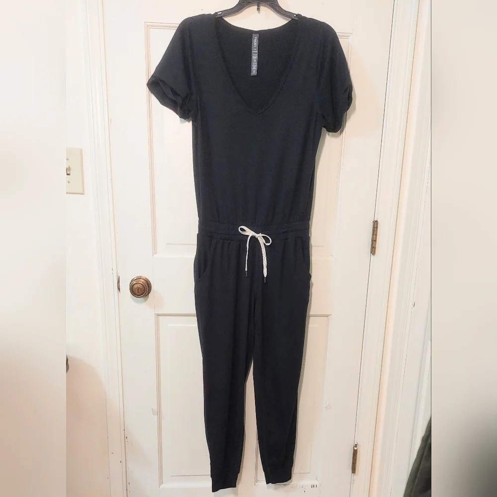 Vuori All Day Lux Black Jumpsuit, Size XS - Picture 2 of 11